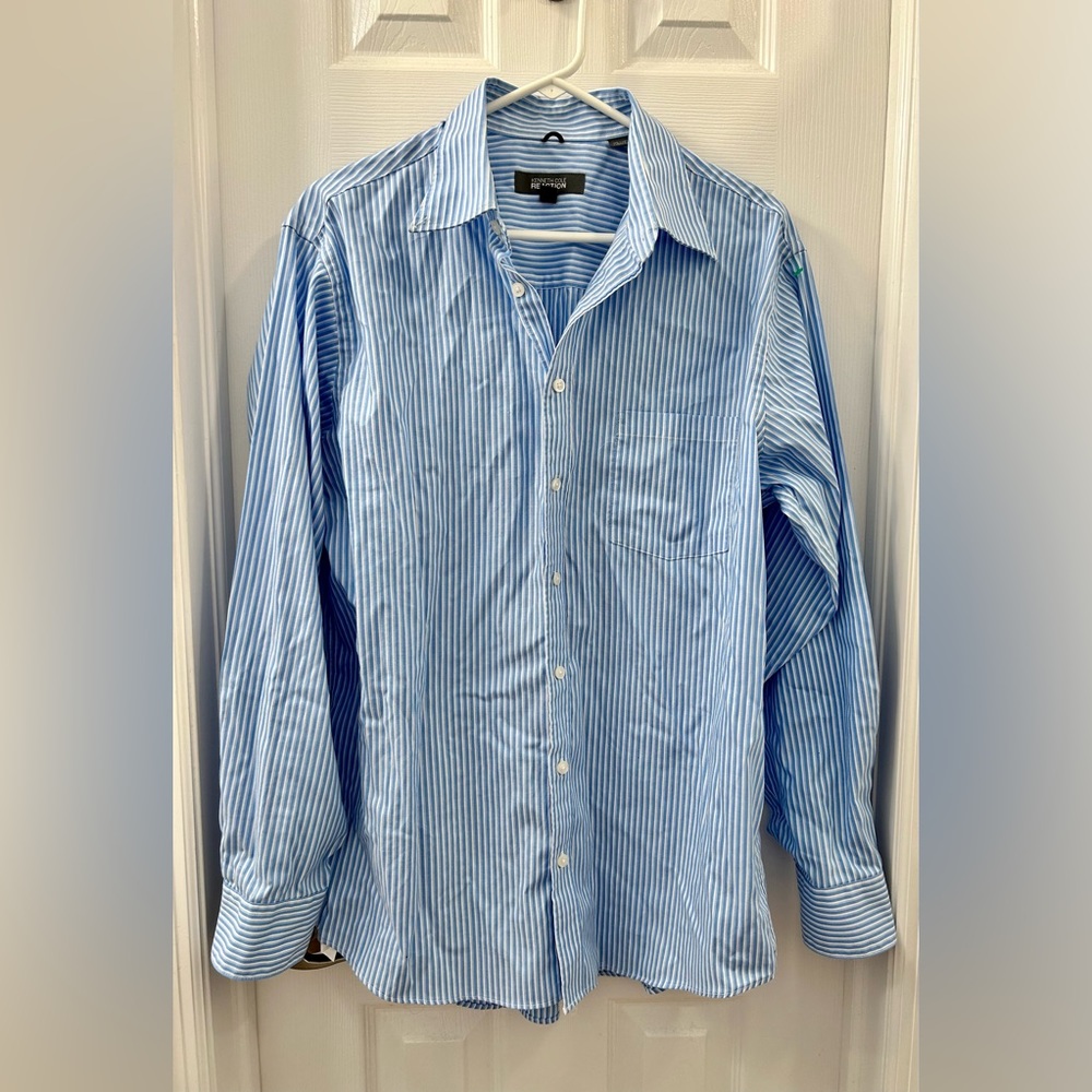 Kenneth Cole Reaction men’s size Large button up shirt